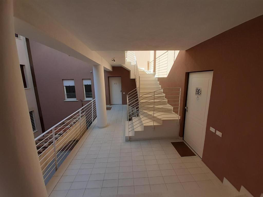 Via Roma - Housity