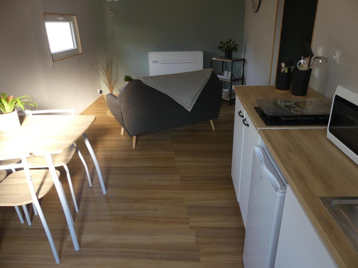 charmant studio 35m² au calme proche du circuit - Housity