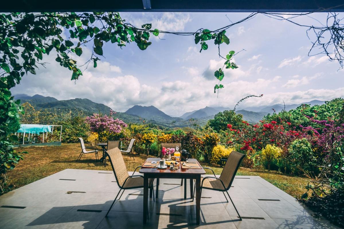 Hotel Anachoreo - Housity