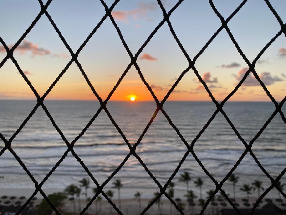 Solaris Residencial Clube 1601 de Frente Para o Mar - Housity