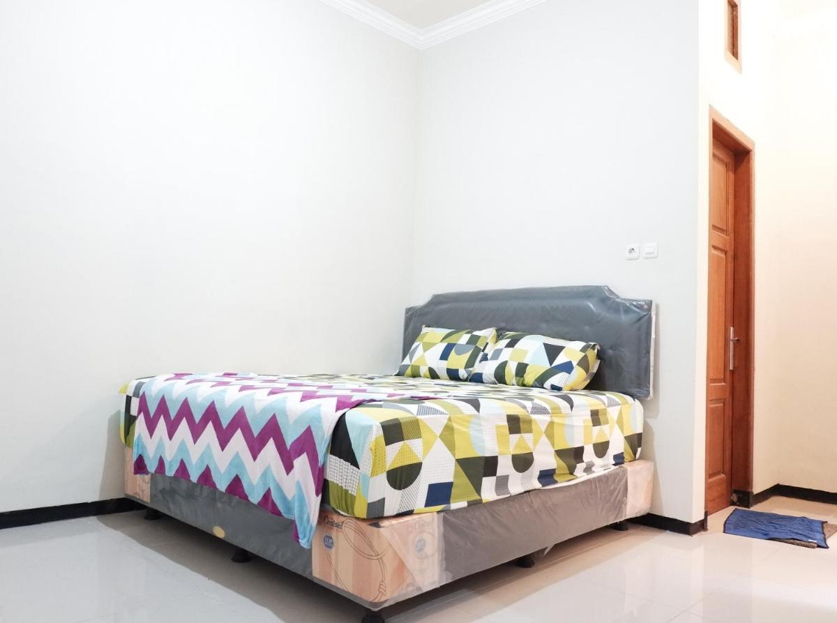 Villa Fay Fai - 5 Bedrooms - Housity