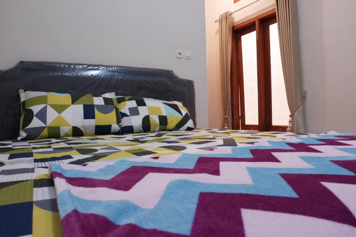 Villa Fay Fai - 5 Bedrooms - Housity