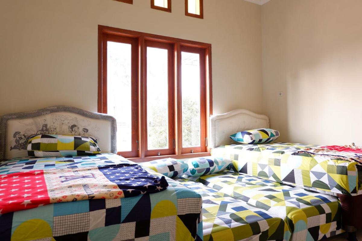 Villa Fay Fai - 5 Bedrooms - Housity
