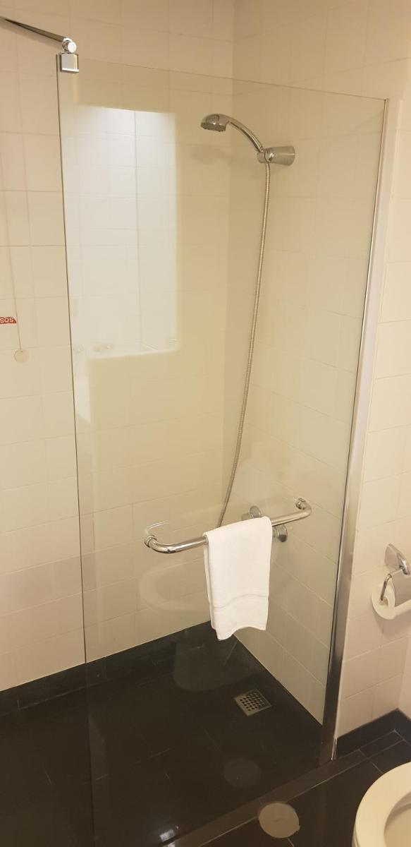 Apartamentos Turisticos Avenue Park - Housity