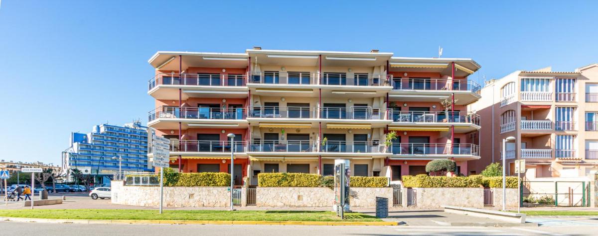 Apart-rent Apartment Mirablau Mar 0087 - Housity
