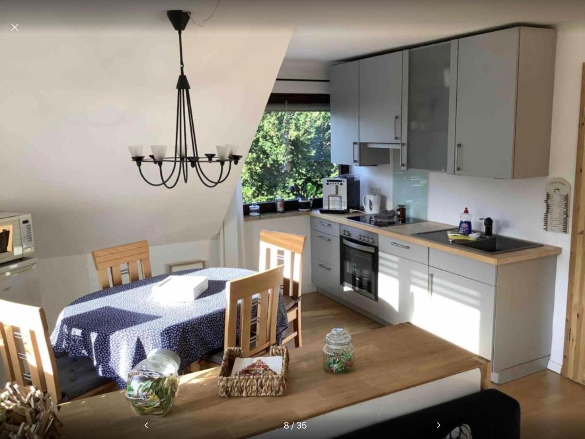 Spechtstraße 65 Ferienwohnung - Hizvo