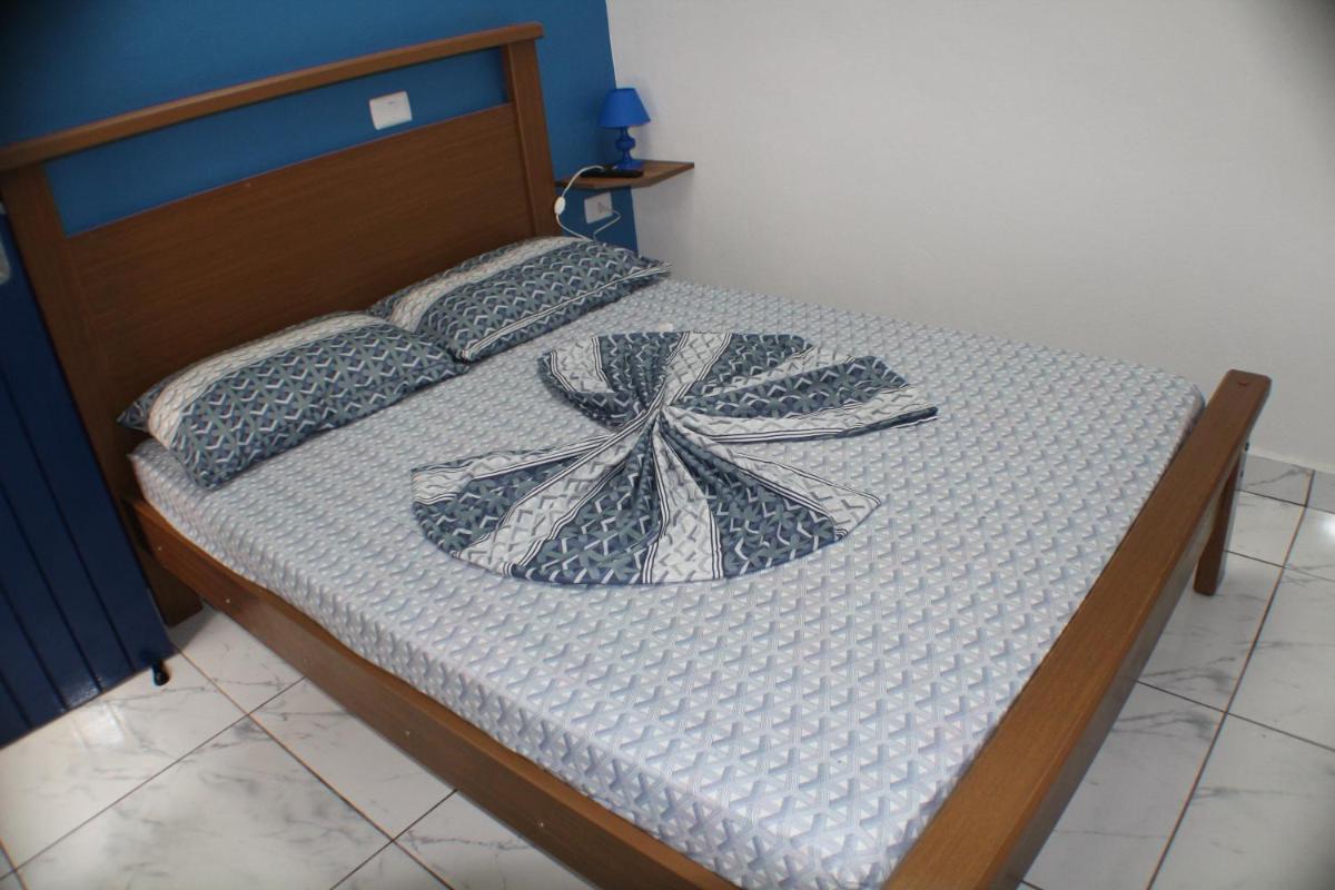 Pousada Flor de Aurora Bertioga - Housity