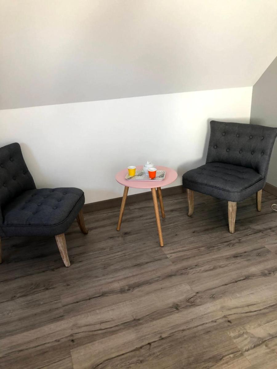 O Bord de la mer - Housity