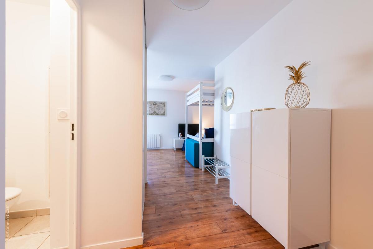 Little Family Condo - Fairytale Factory - Housity