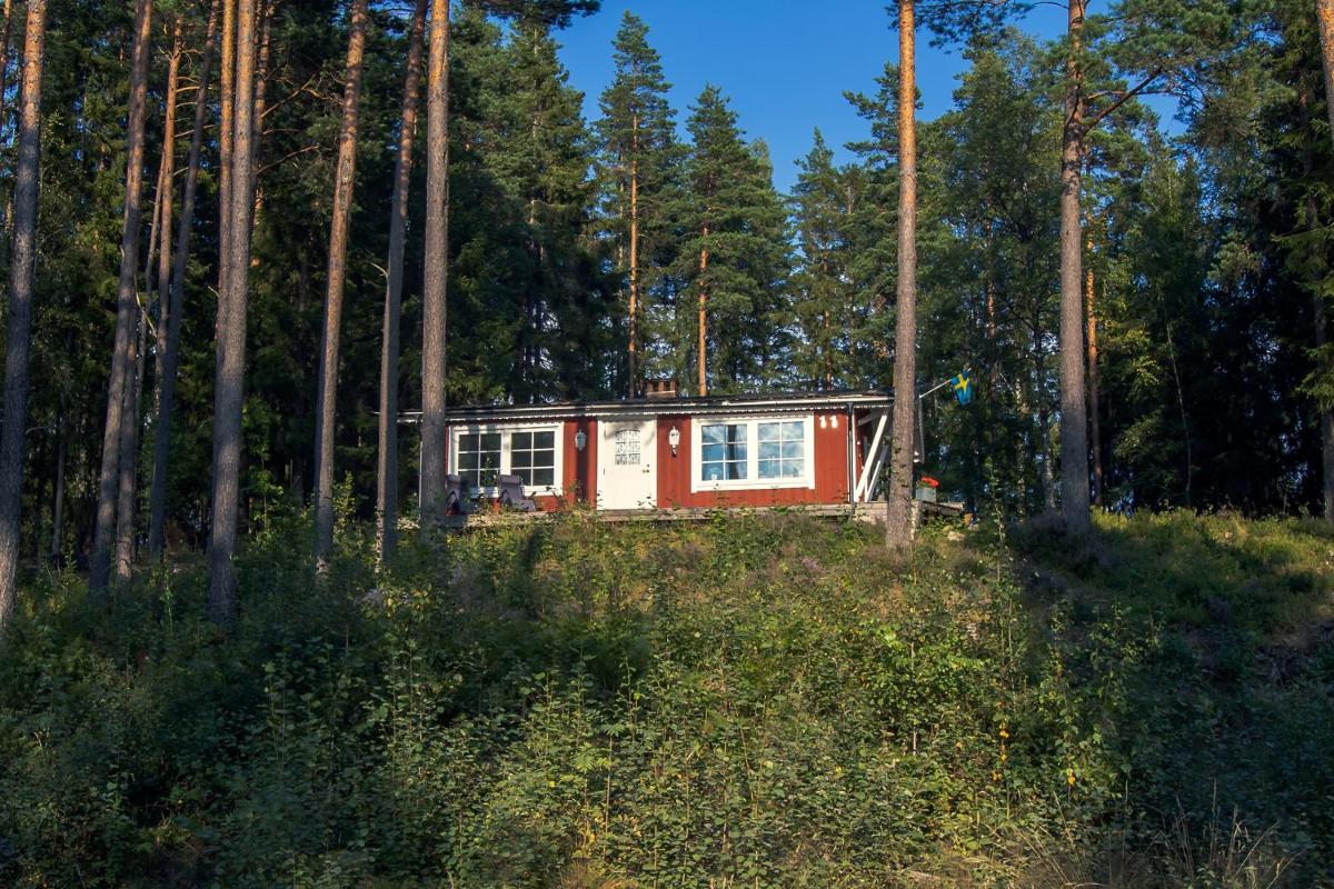 Lake cottage near Isaberg - Housity