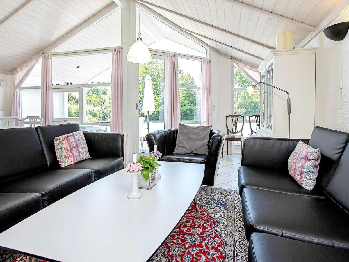 8 person holiday home in Faxe Ladeplads - Housity