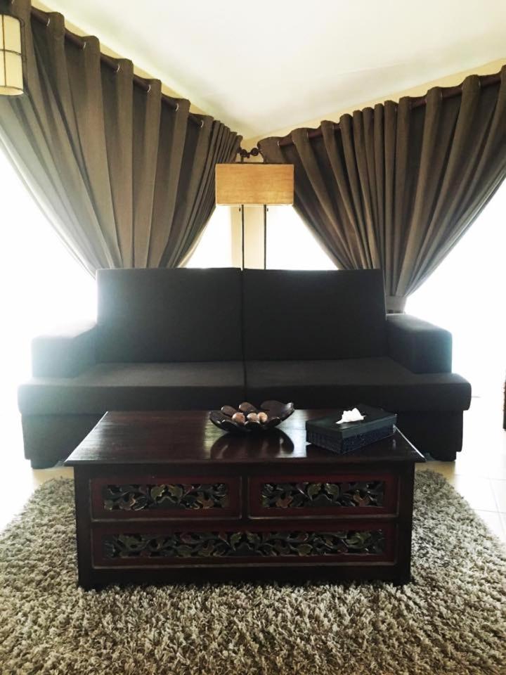 Segara Villas - Housity