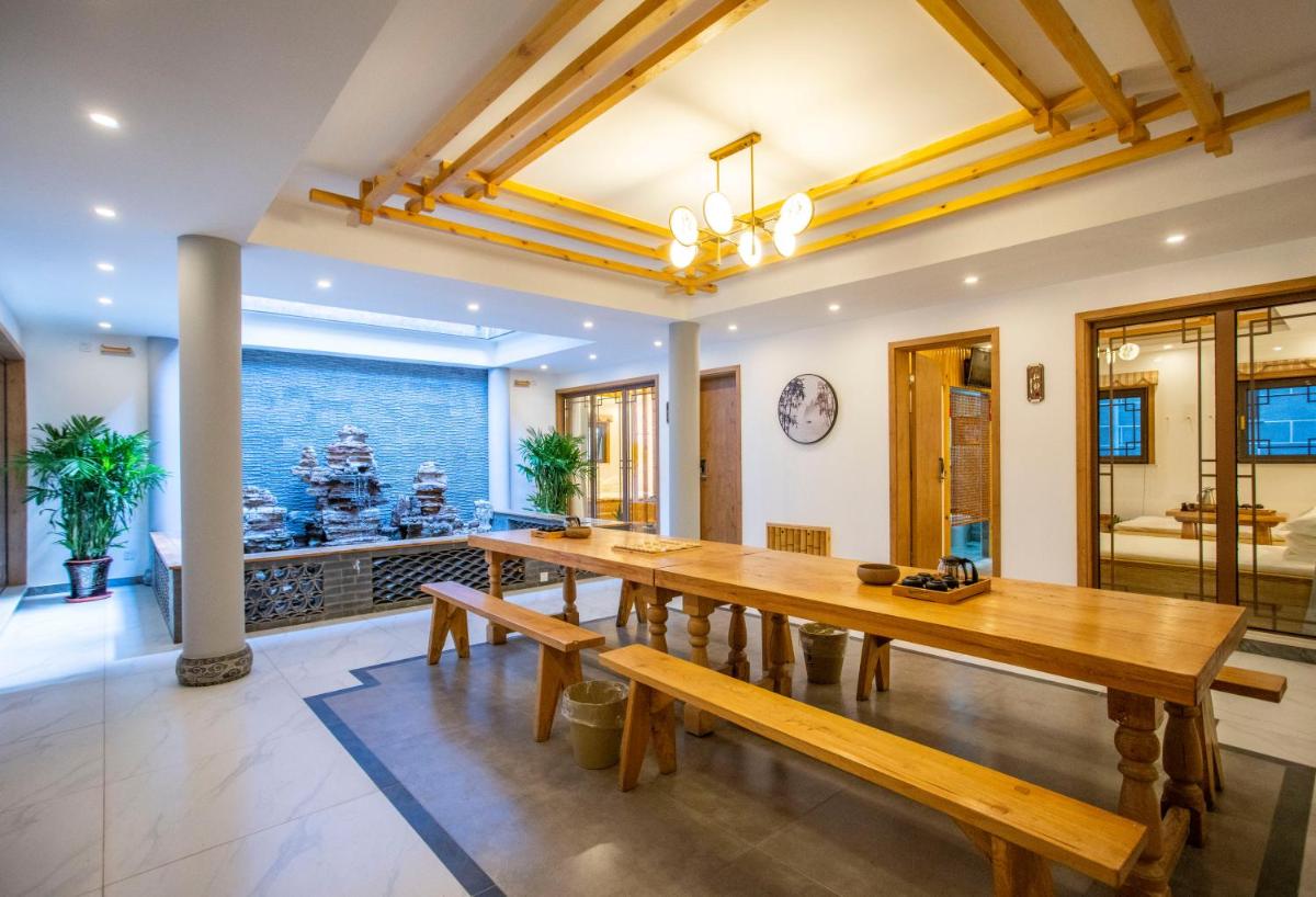Suitetrails - Great Wall Inn