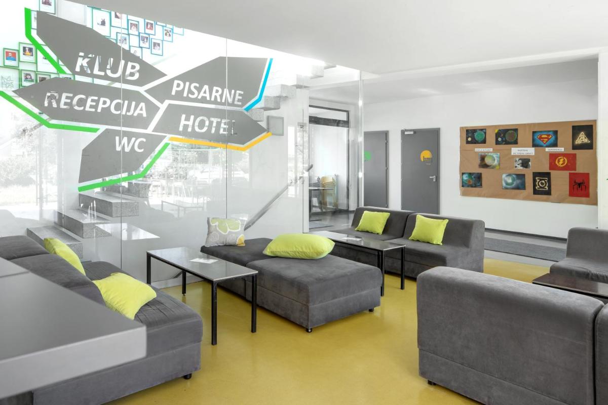 Youth Hostel Trbovlje - Housity