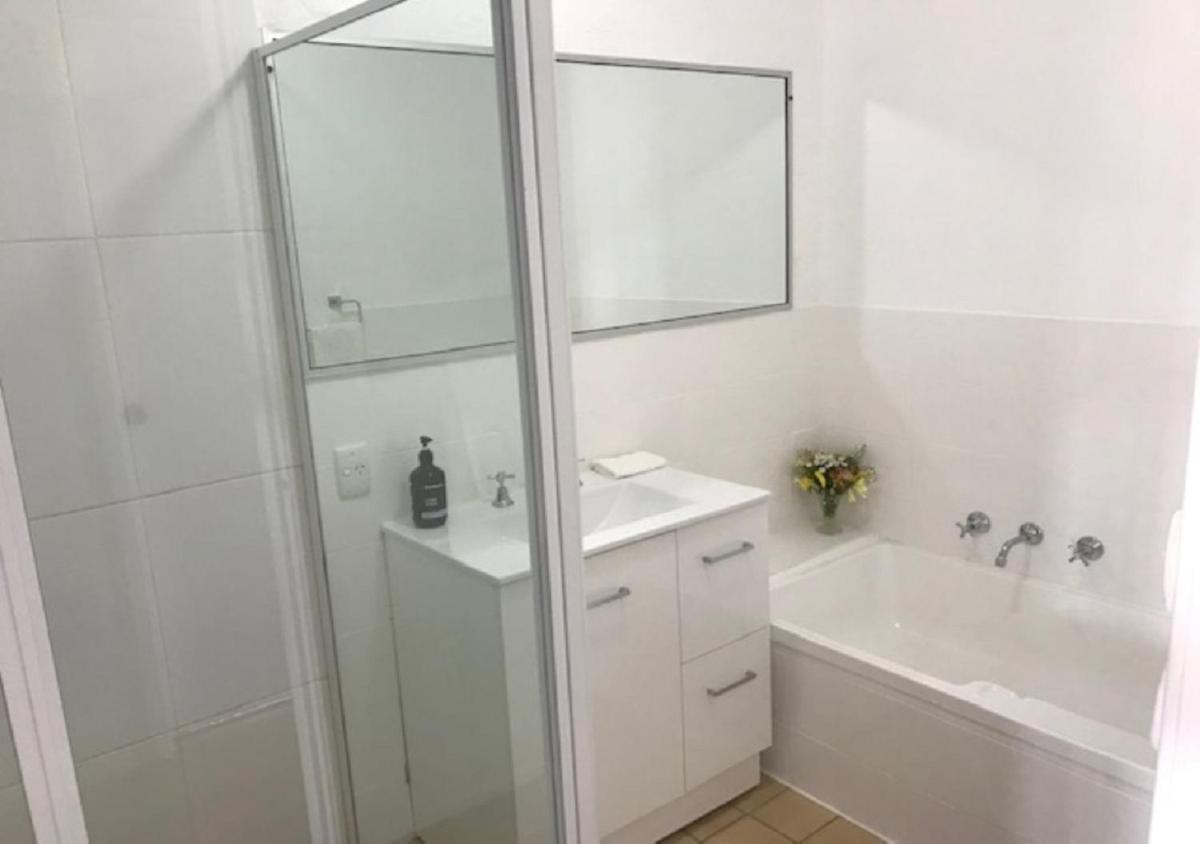 Vista Marina #6 - Housity