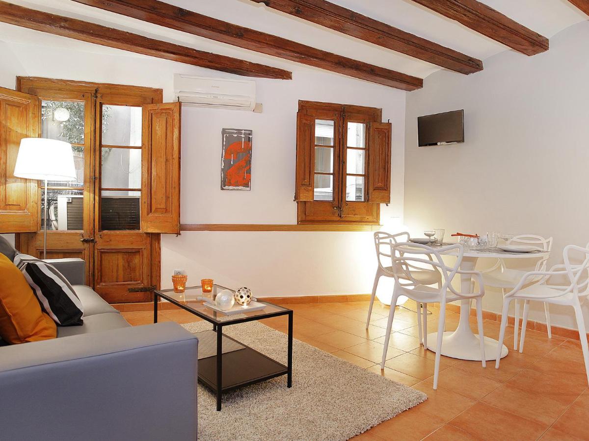 Top Barcelona Apartments - Hizvo