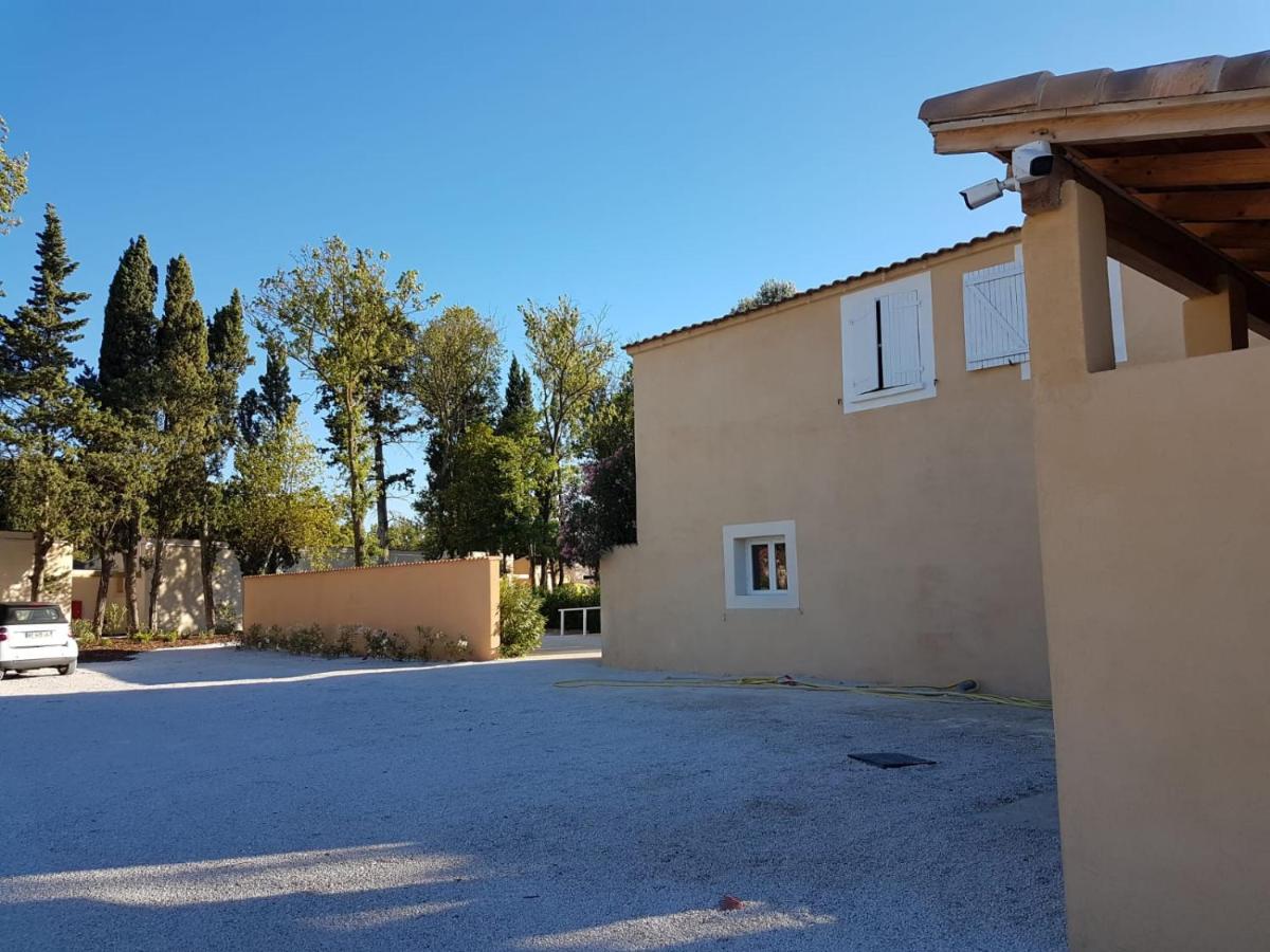 Bastidon des Alpilles 23 - Housity