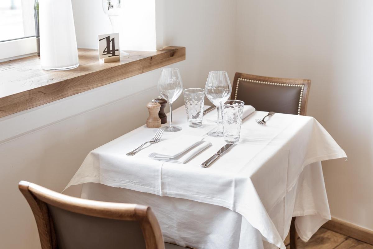 Restaurant ou autre lieu de restauration dans l'établissement Hôtel et Spa La Villa K - Basel Airport