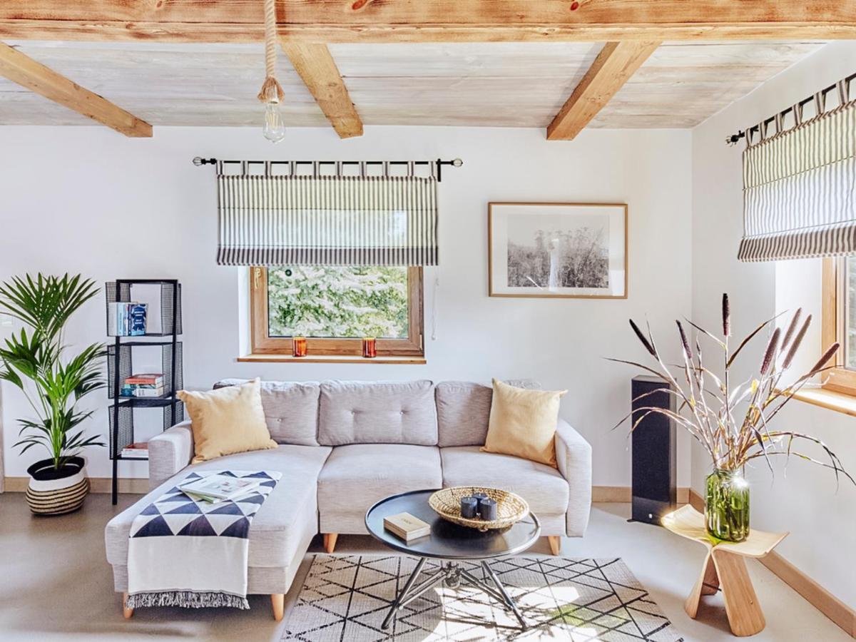 Aqua Family House - Housity