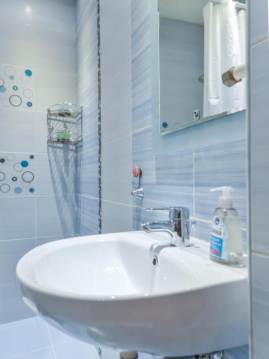 Suitetrails - ✦ Sofia Retro ✦ Top Center 1-BDR Apartment