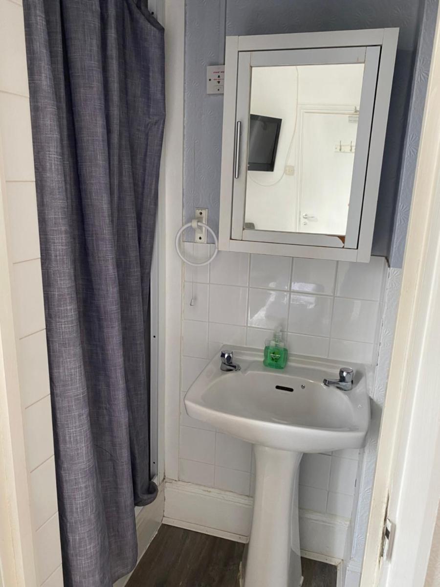 The Silverdale . - Housity