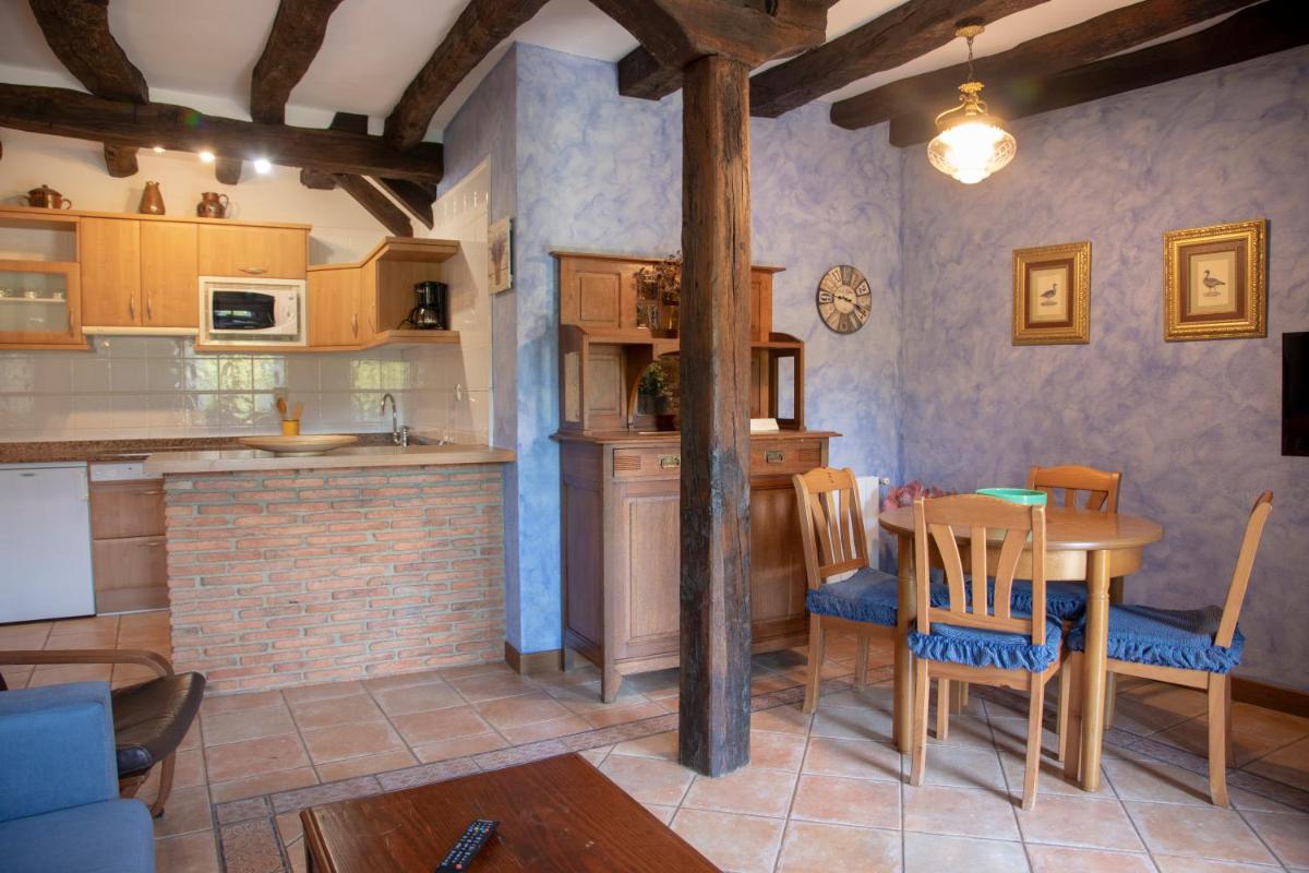 APARTAMENTOS LA COTERA - Barrio de CAMBARCO - Housity
