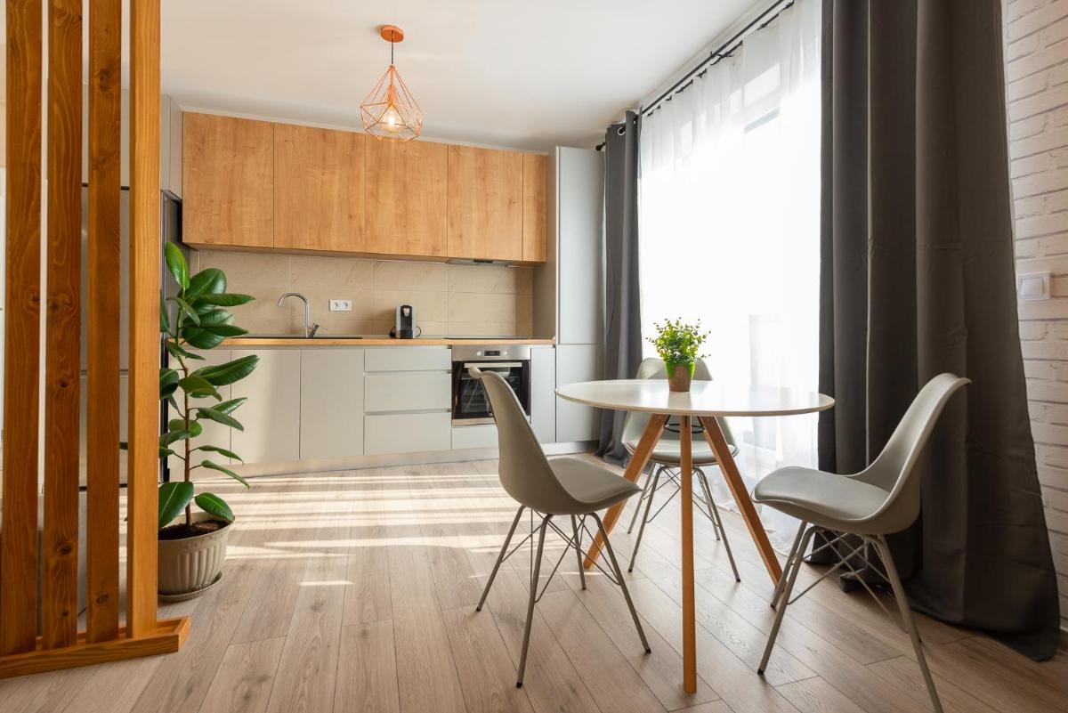 ART Apartment - Housity