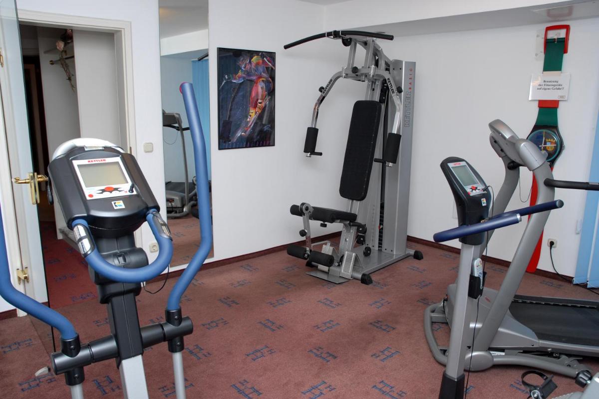 Hotel Garni Lindacher Hof - Housity