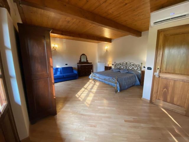 Bed and Breakfast La Volpe tra le Vigne - Housity