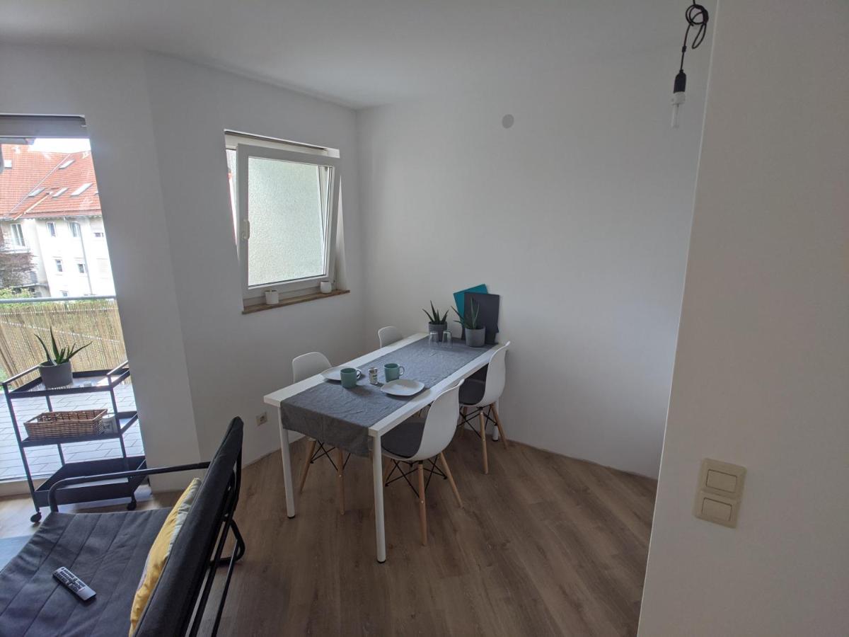 Ideales Messe Appartment 15min Fahrtweg - Housity