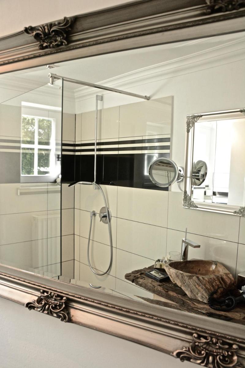 VILLA ADELEes BOUTIQUE HOTEL - Housity