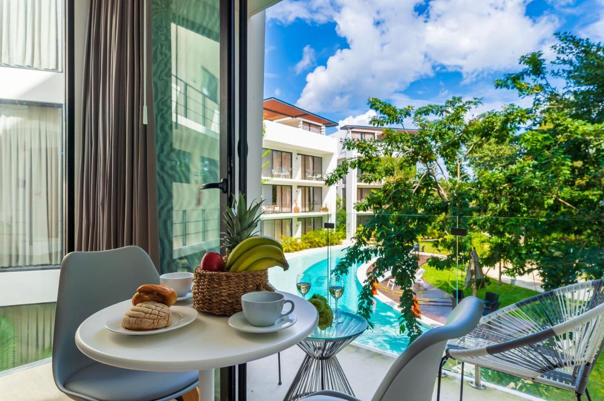 Hotel-style room in condominium with gym and spa included - Housity