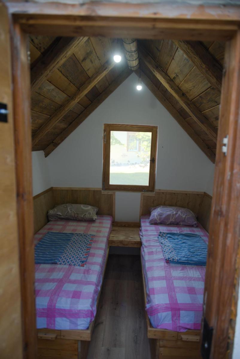 Ku?a za odmor ''S'' - Housity