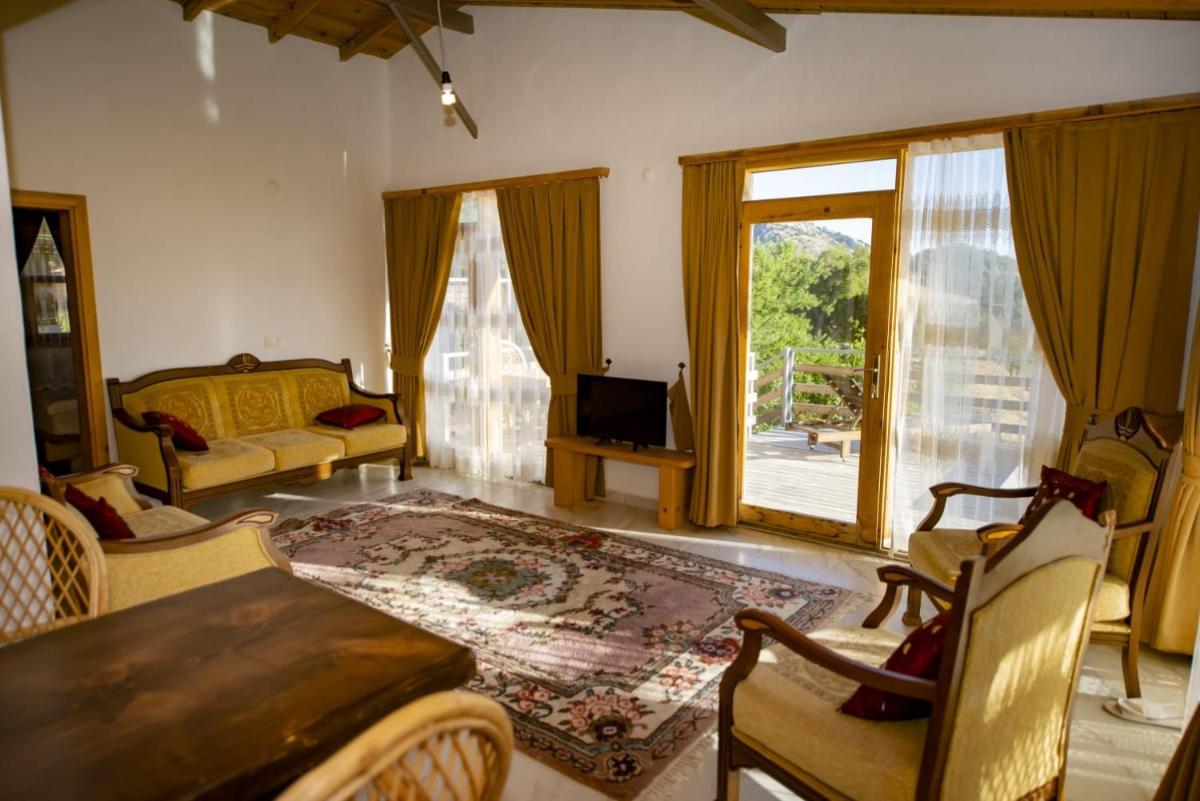 Villa Skyline - Housity