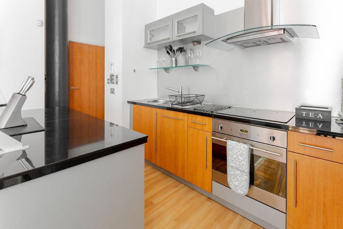 Cozy Stays Princess Street Manchester City Centre - Housity