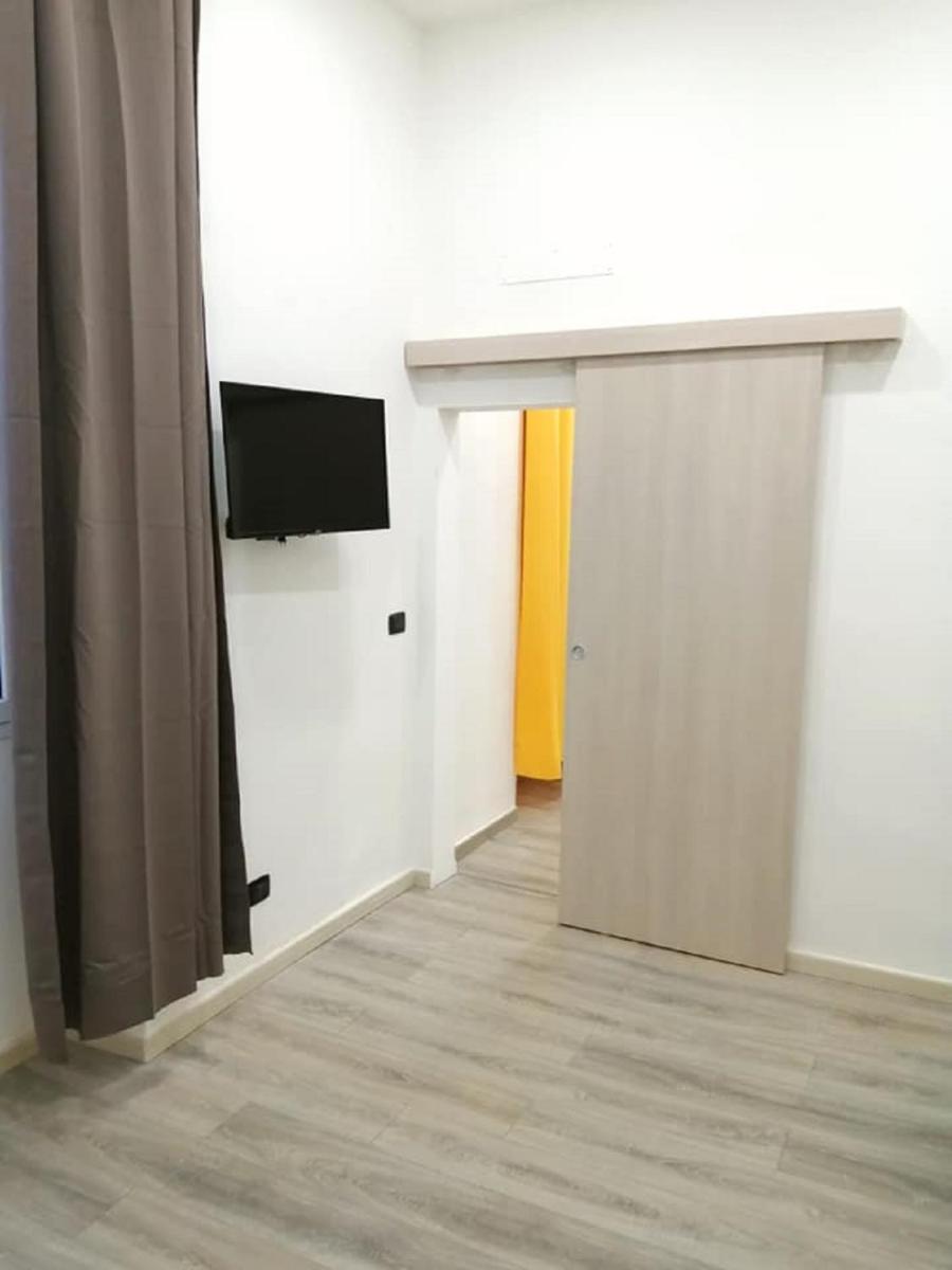Appartamento nuovo a 1 minuto dal porto - Housity