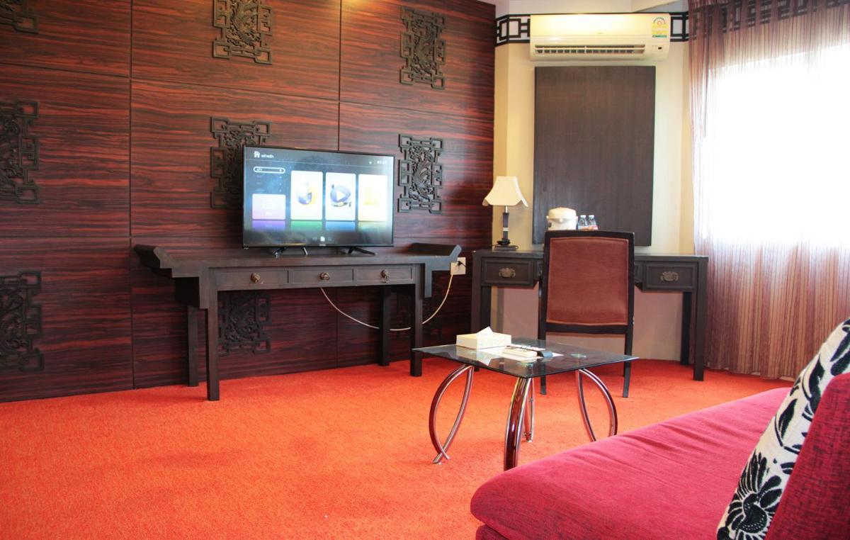 V Verve Service Apartment Hotel - Hizvo