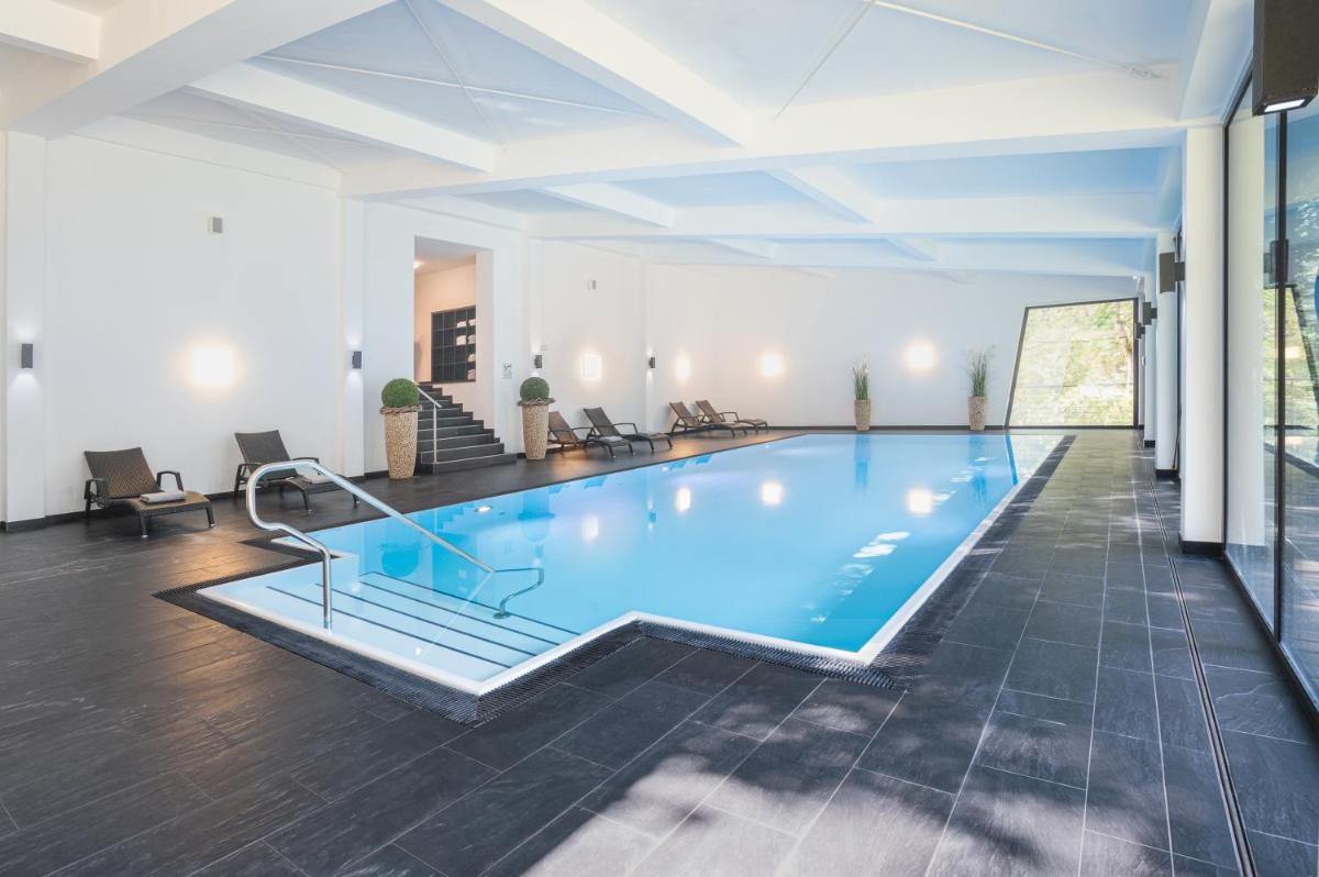 Waldhotel Berghof - Housity