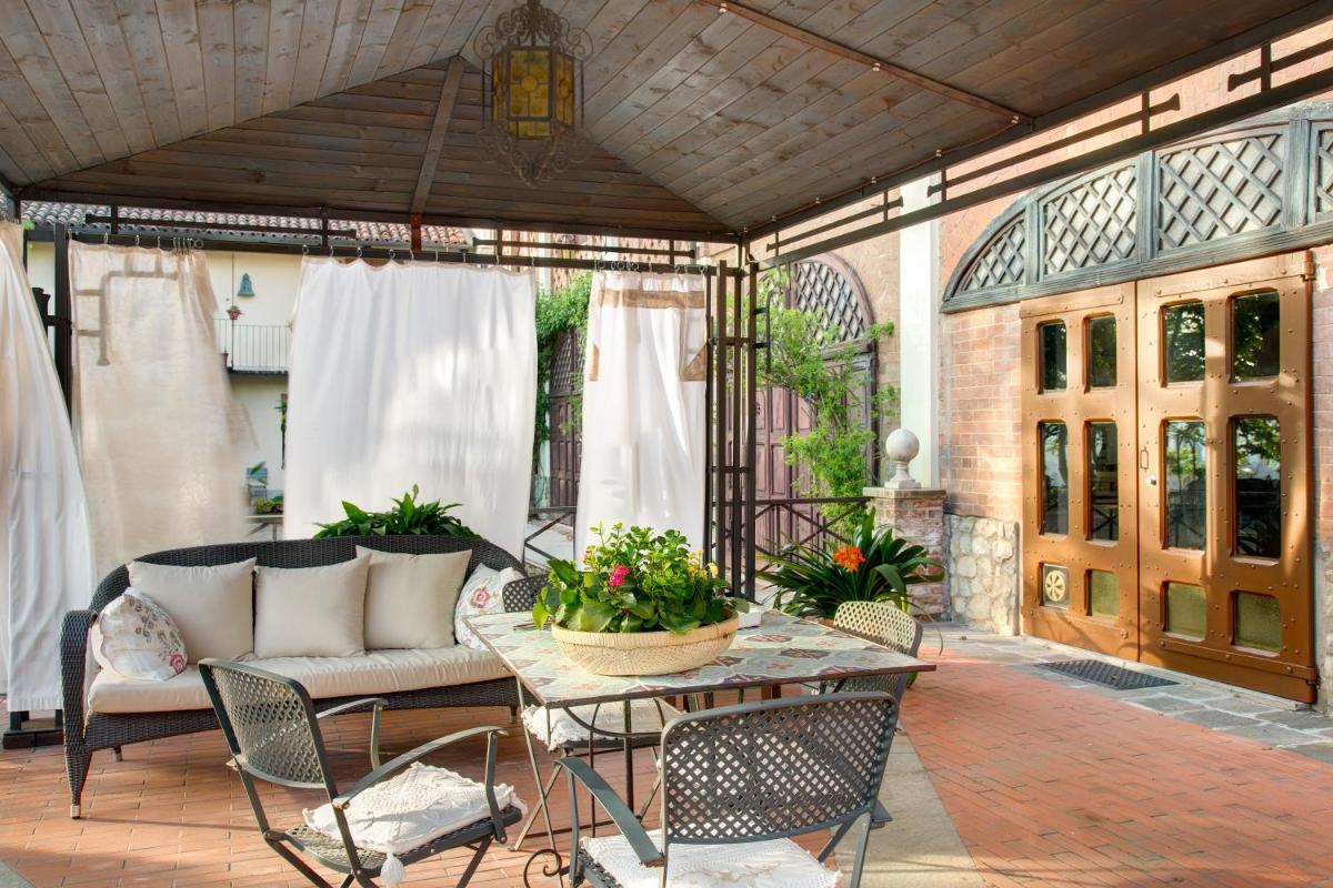 Villa La Favorita - Housity