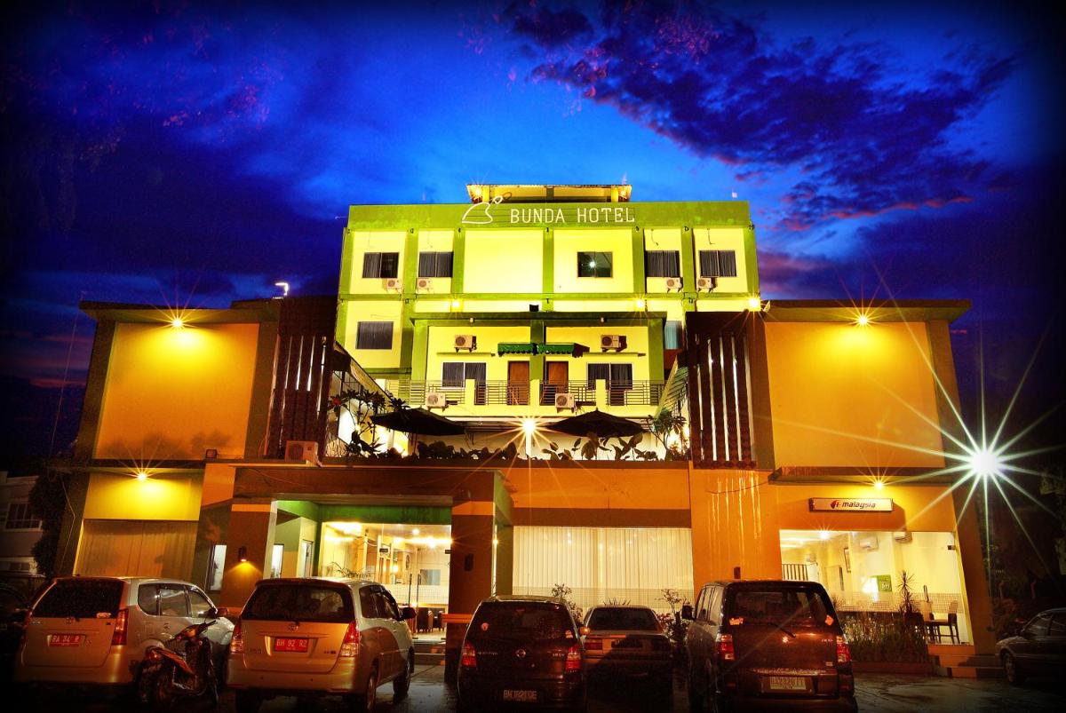 Suitetrails - Bunda Hotel Padang - Halal Hotel