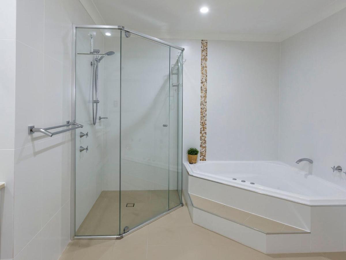 Beach House - Housity