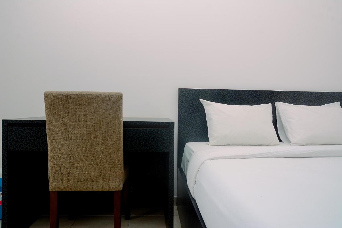 Good Homey and Simply Studio Margonda Residence 3 Apartment By Travelio - Housity