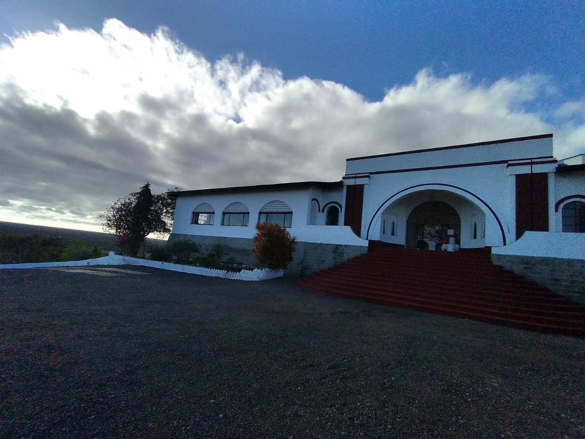GROGANS CASTLE HOTEL - Housity