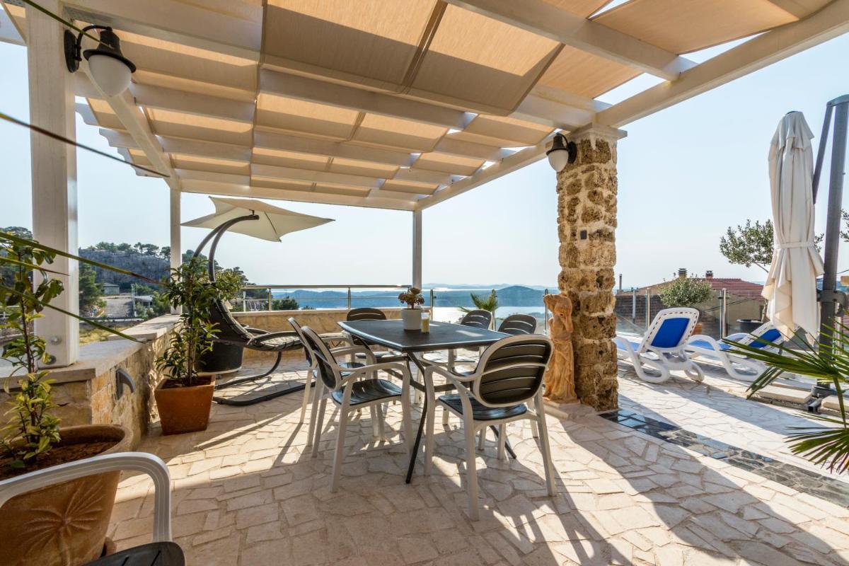 Bluesun Sibenik Apartments - Housity