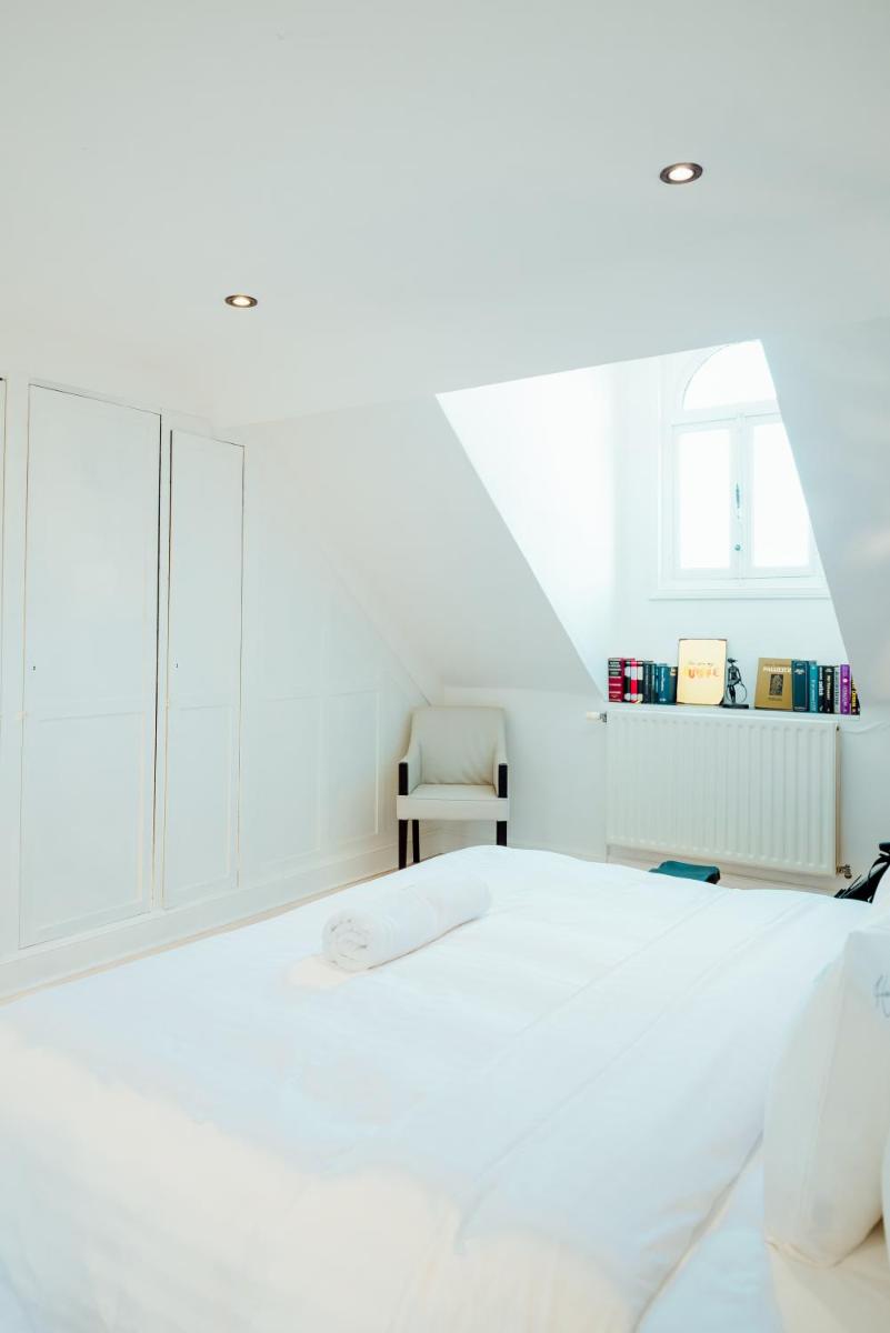 Heirloom Hotels - A Flemish Tale - Housity