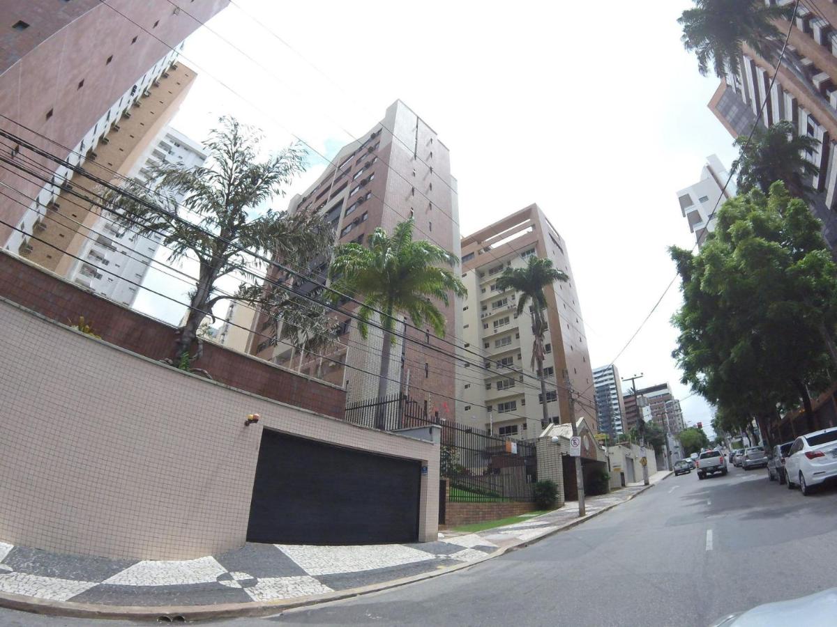 Apartamento a 200 metros da feirinha da beira mar - Housity