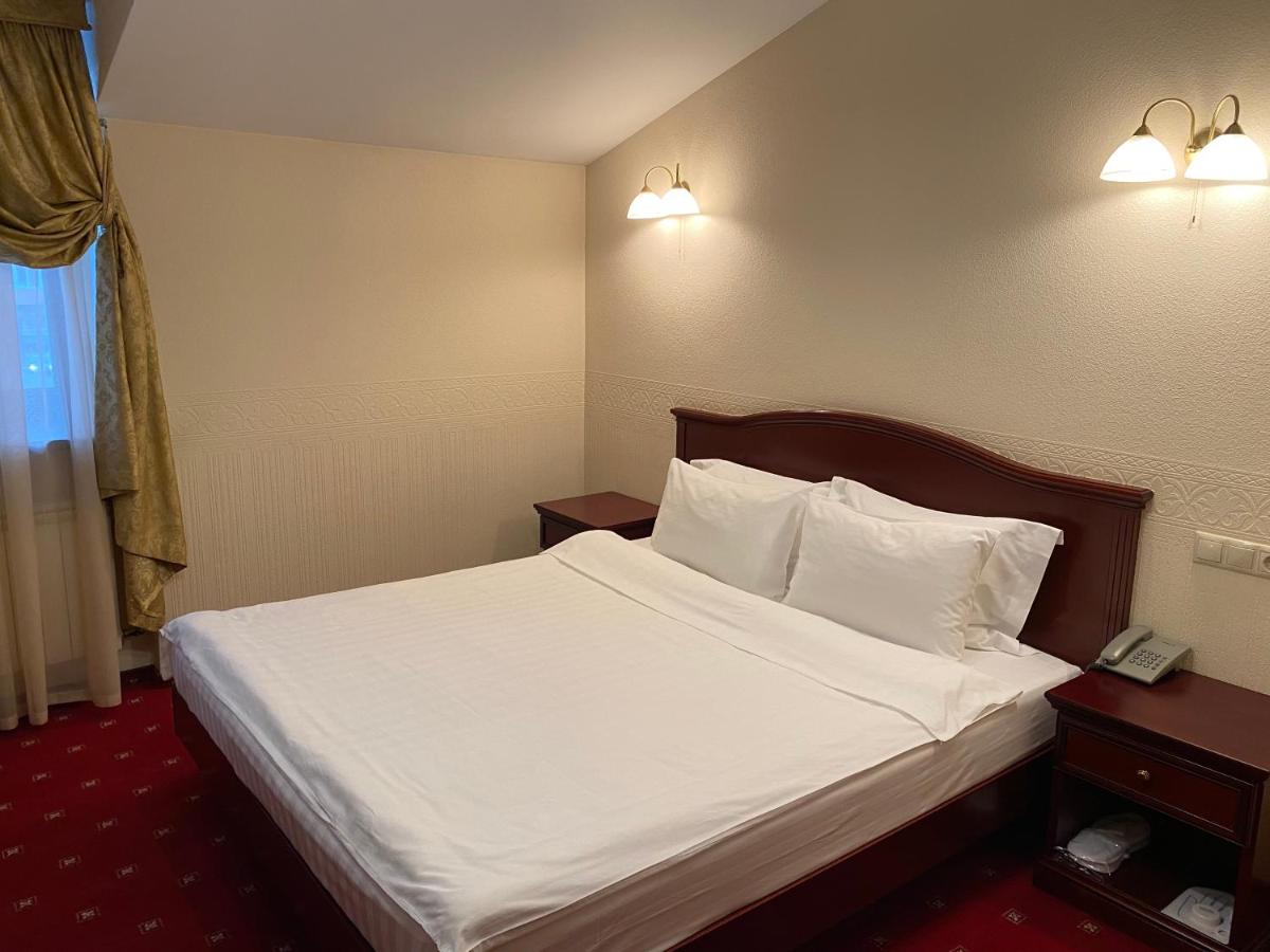 Hotel Kupechesky - Housity