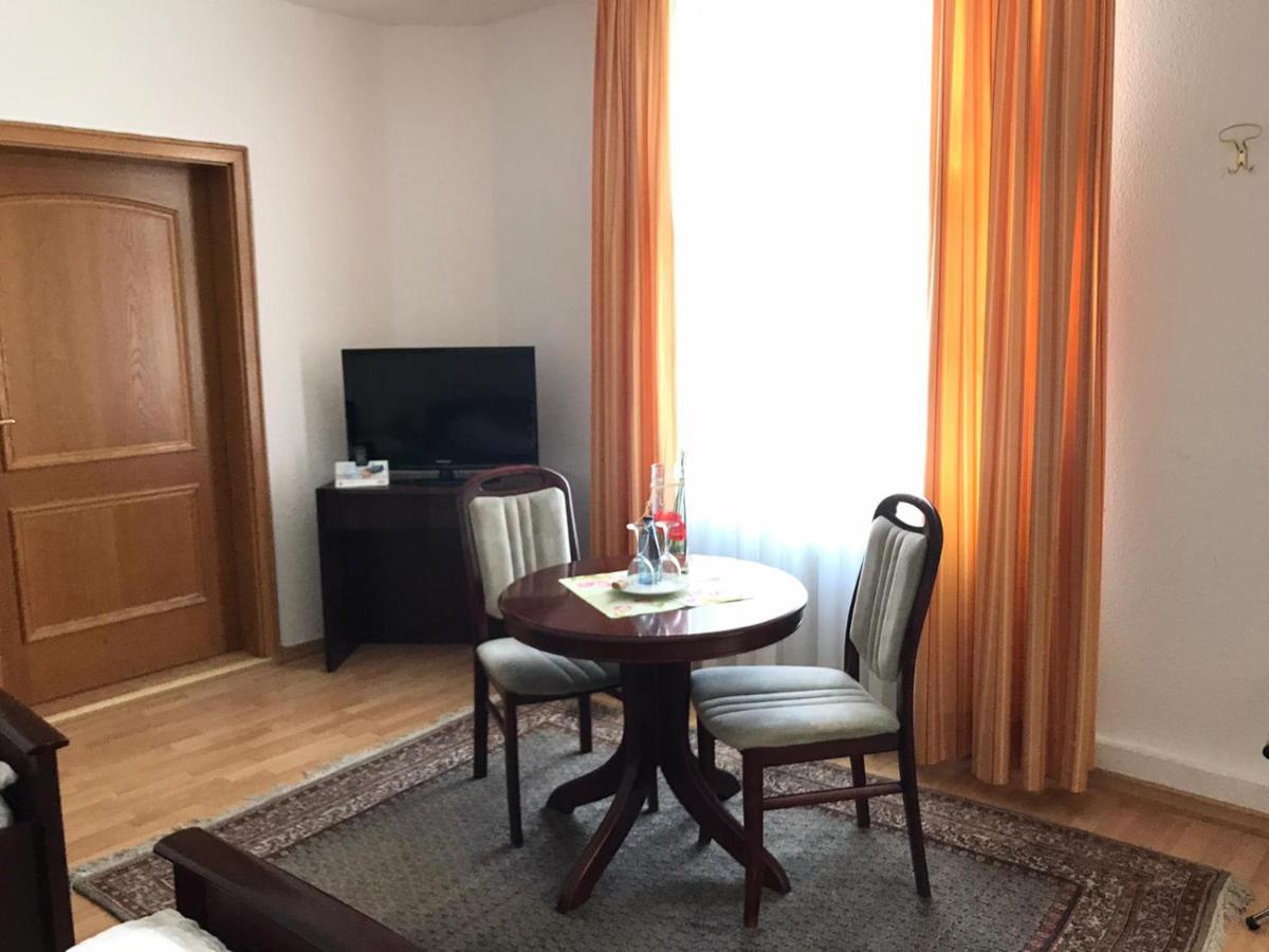 Hotel Kranefoer - Housity
