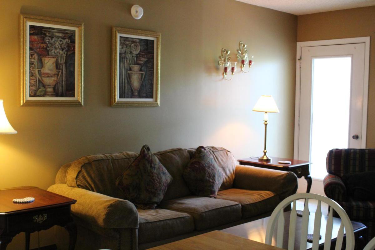 Gatlinburg Chateau Condo 407 - Housity