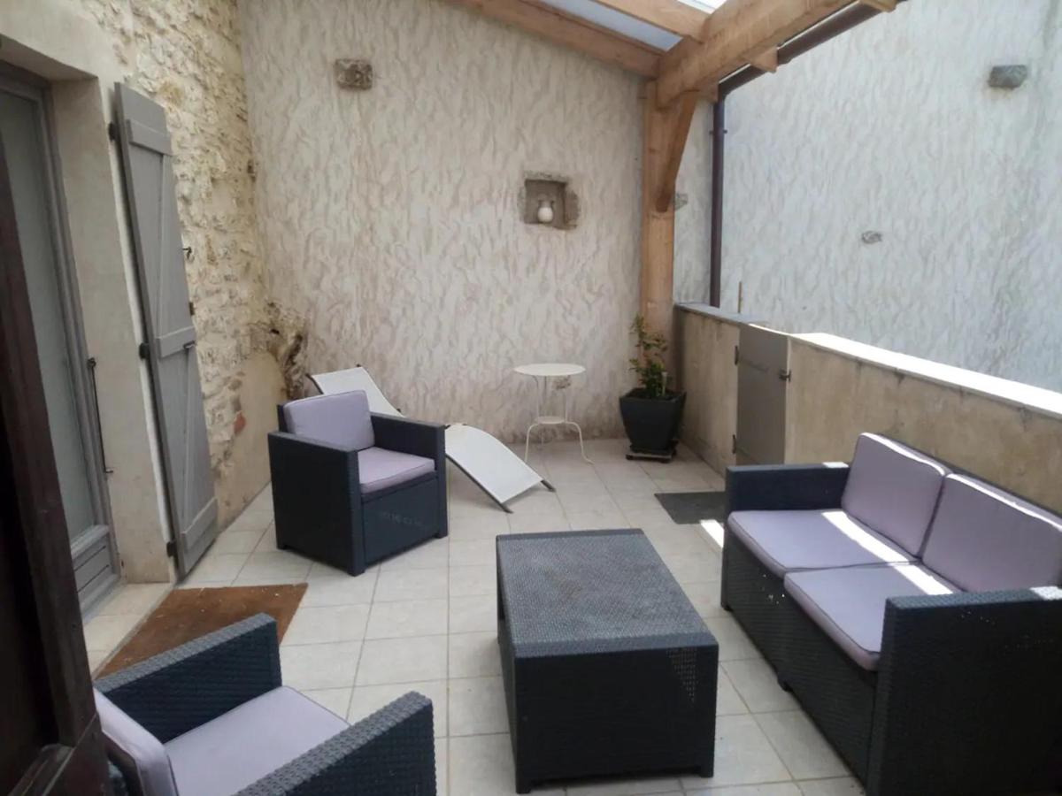 Studio Revermont avec Jacuzzi en option - Housity